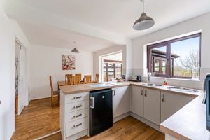 Photo 15- click for photo gallery